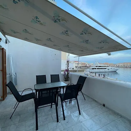 Syranna Apartment