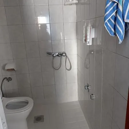 Syranna Apartment *